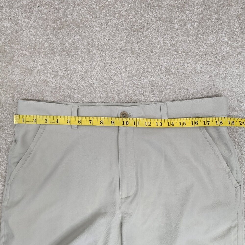 IZOD Golf Performance Shorts Men's Size 36 Beige Flat Front Chino Stretch Casual - Picture 6 of 7